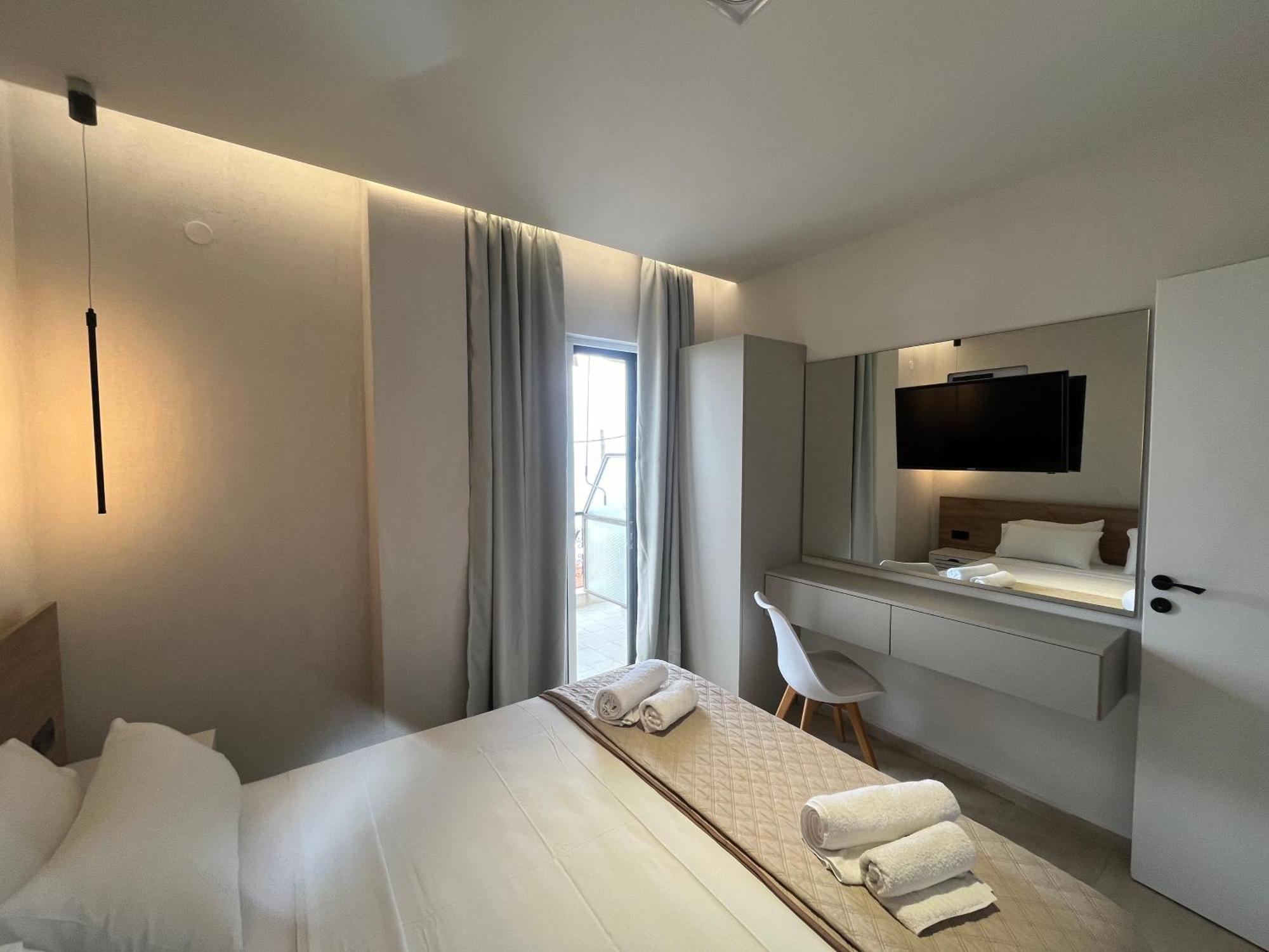 Appartamento Okkio Sea View Vergia Esterno foto